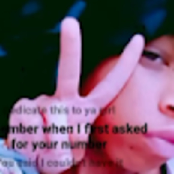 Meet your Posher, Yasmine - Picture 1 of 1